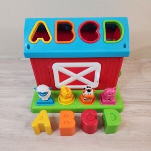 Infantino Bright Barnyard Shape Sorter